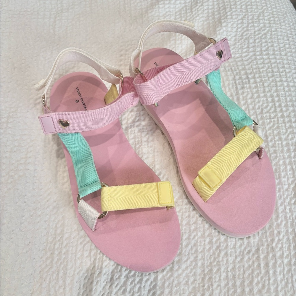 Stoney Clover X Target Sandles. Worn 3 times